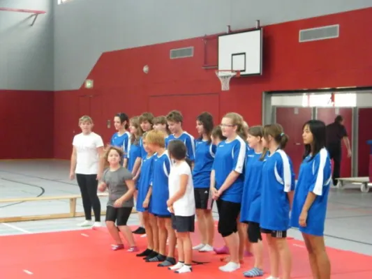 001-Feierliche Übergabe der neuen Halle