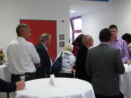 002-Namensgebung neue Turnhalle am 14.06.13